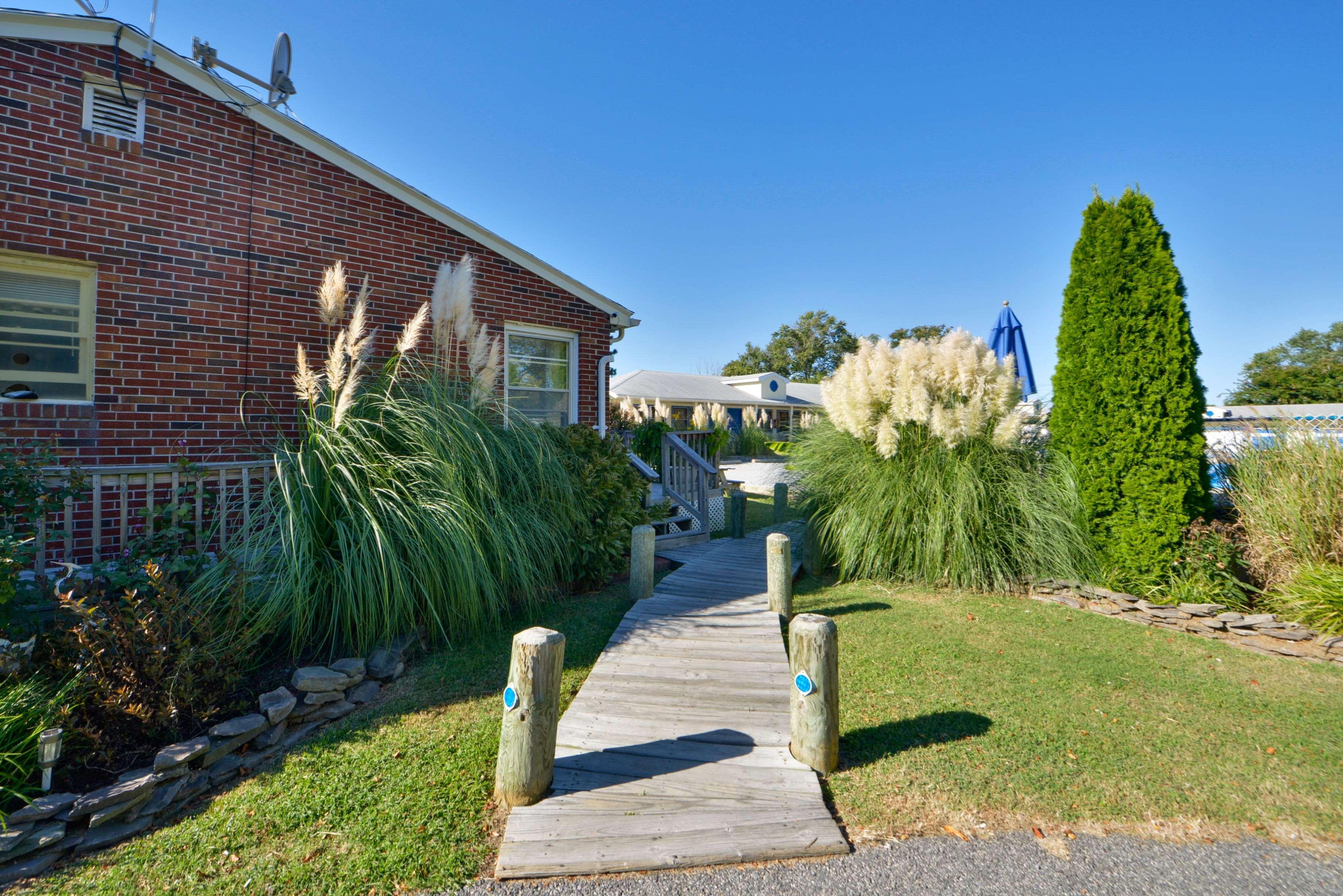 Americas Best Value Inn Chincoteague Exterior foto